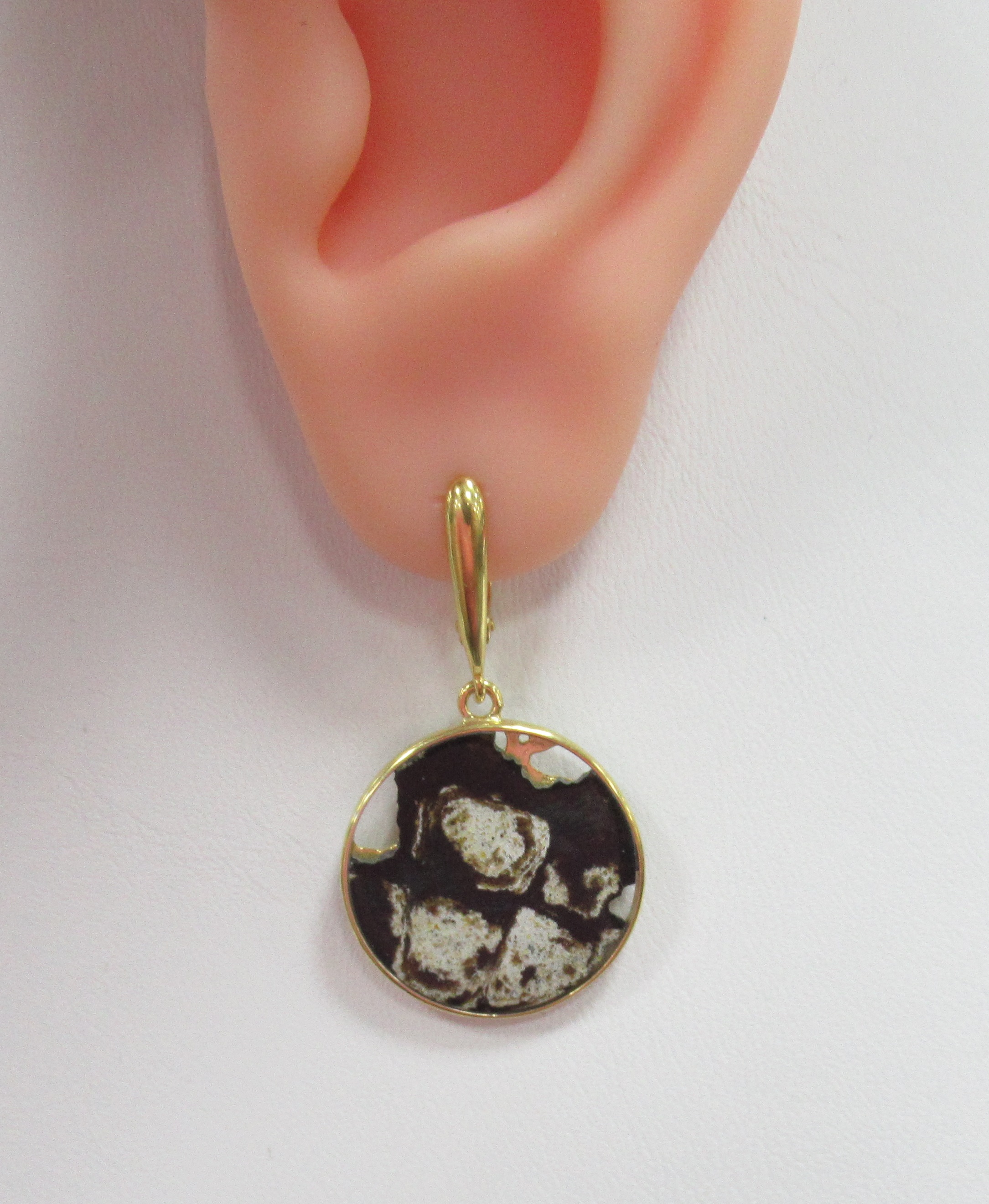 Серебряные серьги с янтарем